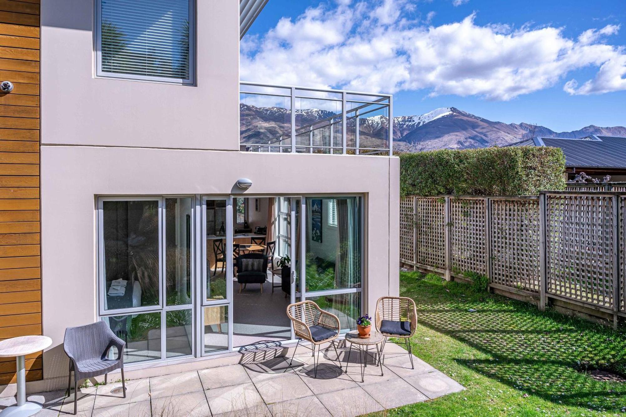 Central Luxury Apartment 114 Wanaka Esterno foto