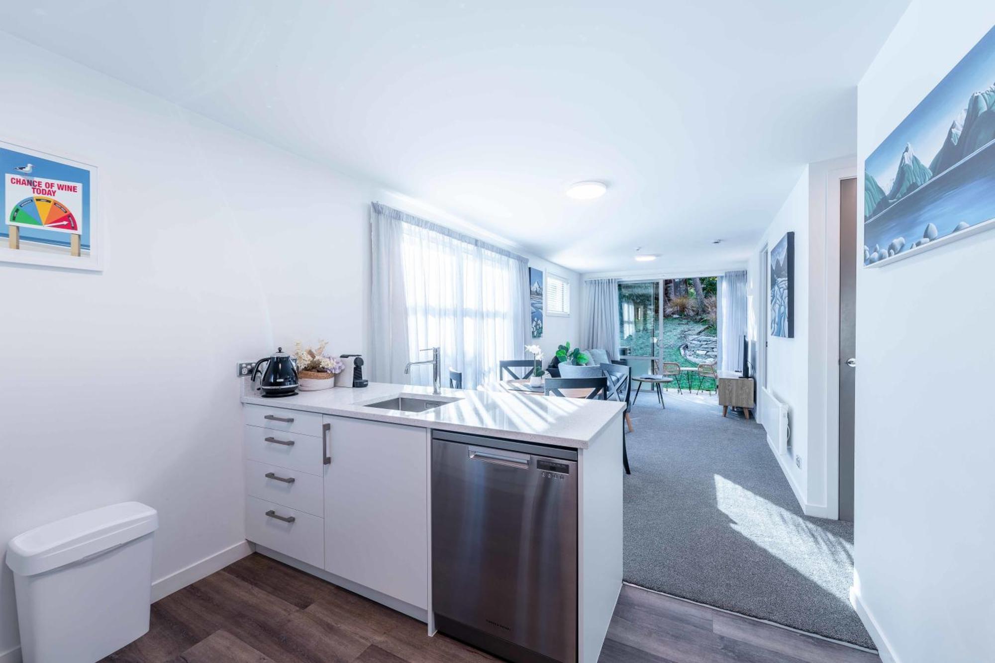 Central Luxury Apartment 114 Wanaka Esterno foto